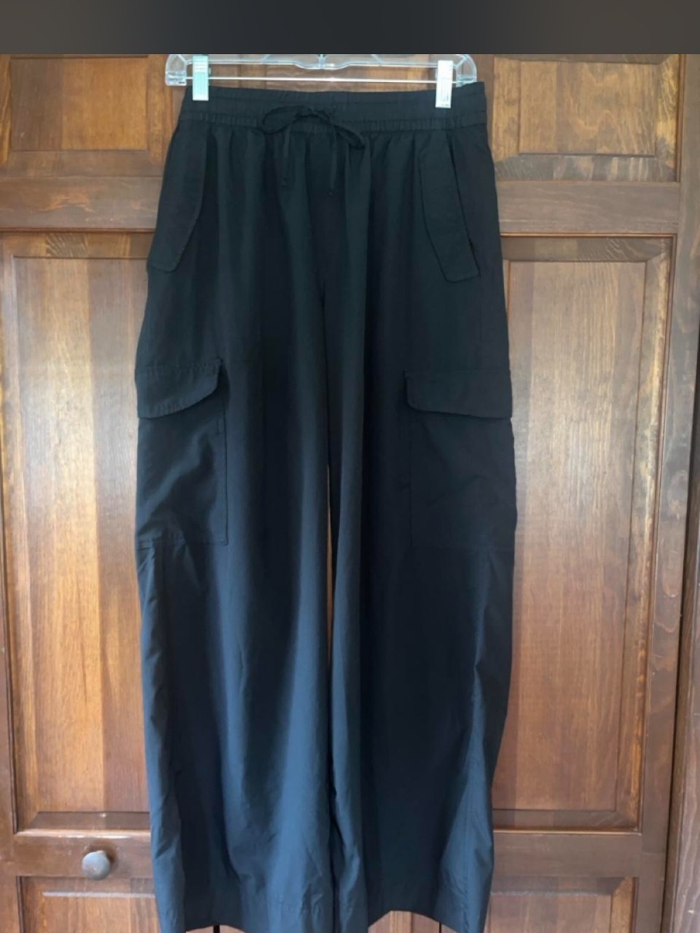 Old Navy Black Wide-Leg Cargo Pants with Drawstring Waist